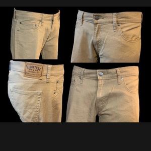 LEVI’S SIGNATURE Straight Leg 5-Pocket Stretch Tan Jeans Men’s Size W34xL30